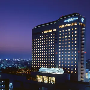 4* 호텔 이스트 21